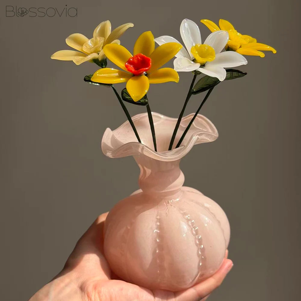 March Birth Flower – Jouquil